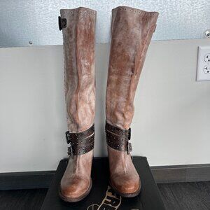 Freebird Stores | CLEO - Taupe 8.0